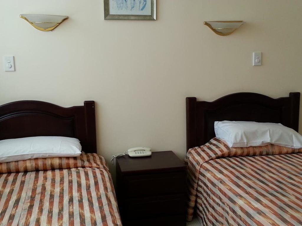 Riddiford Hotel Lower Hutt Δωμάτιο φωτογραφία